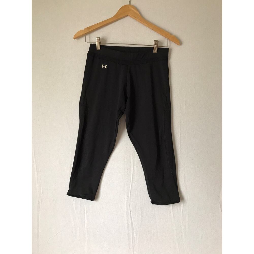 Under armor capris size‎ medium